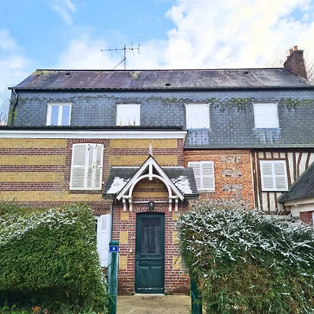 Holiday home Maison Baudelot